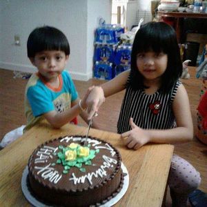 Meet your Posher, Thanh